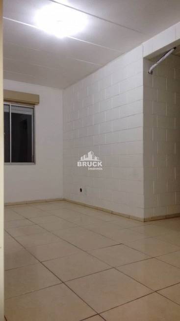 Foto 4 de Apartamento com 2 Quartos à venda, 52m² em Vila Nova, Porto Alegre