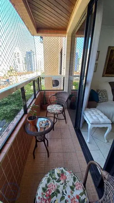 Foto 3 de Apartamento com 3 Quartos à venda, 150m² em Embaré, Santos