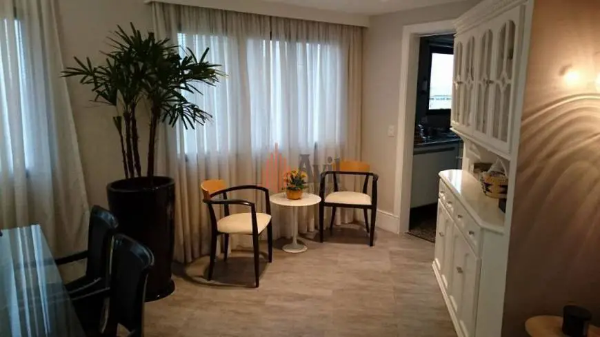 Foto 5 de Apartamento com 3 Quartos à venda, 202m² em Jardim Anália Franco, São Paulo