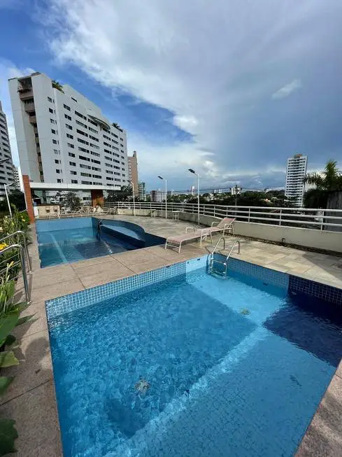 Foto 1 de Apartamento com 3 Quartos à venda, 131m² em Parque Dez de Novembro, Manaus