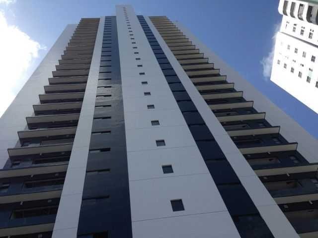 Foto 1 de Apartamento com 3 Quartos à venda, 57m² em Prado, Recife