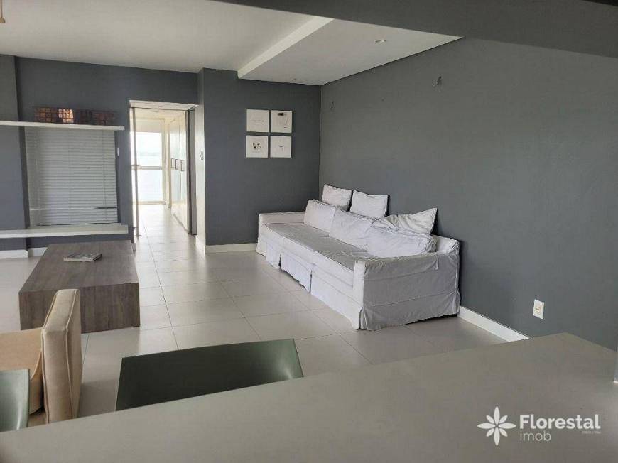 Foto 4 de Apartamento com 3 Quartos à venda, 128m² em Vitória, Salvador