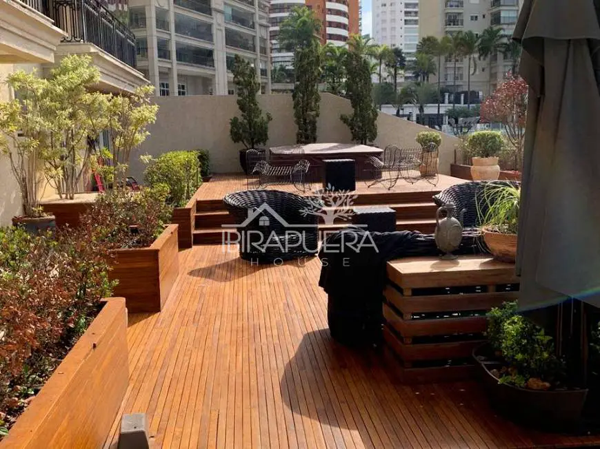 Foto 5 de Apartamento com 4 Quartos à venda, 800m² em Jardim Fonte do Morumbi , São Paulo