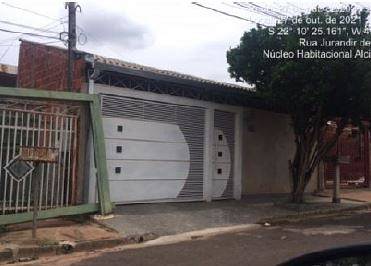 Foto 1 de Casa com 2 Quartos à venda, 160m² em Nucleo Habitacional Alcides Matiuzzi, Marília