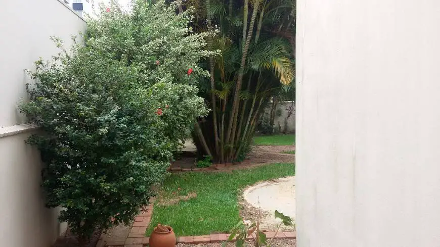 Foto 5 de Casa com 3 Quartos à venda, 237m² em Jardim Planalto, Porto Alegre