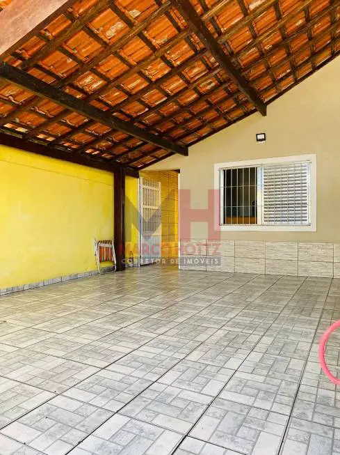 Foto 1 de Casa com 3 Quartos à venda, 68m² em Mirim, Praia Grande