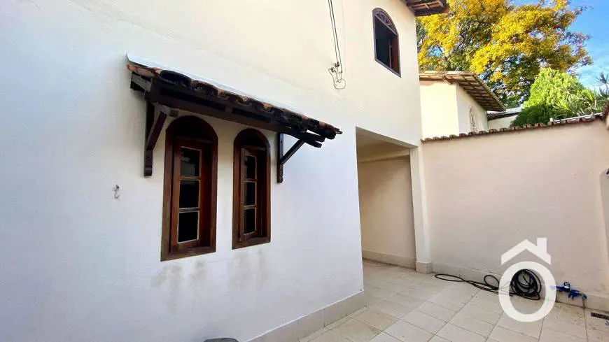 Foto 3 de Casa com 3 Quartos à venda, 97m² em Santa Amélia, Belo Horizonte