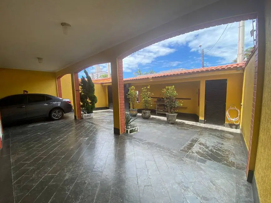 Foto 5 de Casa com 3 Quartos à venda, 300m² em Solemar, Praia Grande