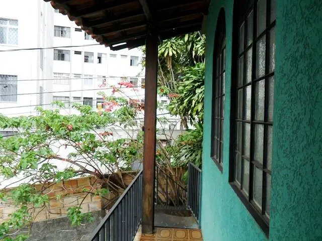Foto 1 de Casa com 4 Quartos à venda, 167m² em Horto, Belo Horizonte