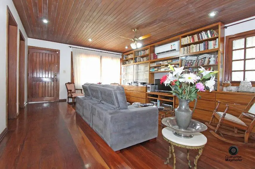 Foto 3 de Casa com 4 Quartos à venda, 293m² em Ipanema, Porto Alegre