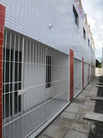 Foto 2 de Casa de Condomínio com 2 Quartos à venda, 60m² em Pau Amarelo, Paulista