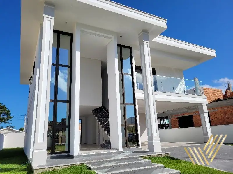 Foto 2 de Casa de Condomínio com 4 Quartos à venda, 202m² em São João do Rio Vermelho, Florianópolis