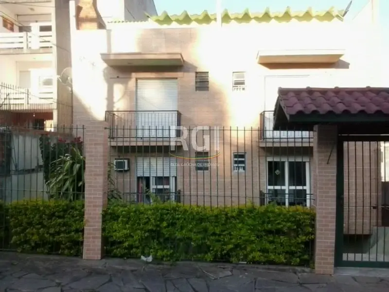 Foto 1 de Cobertura com 2 Quartos à venda, 80m² em Jardim do Salso, Porto Alegre