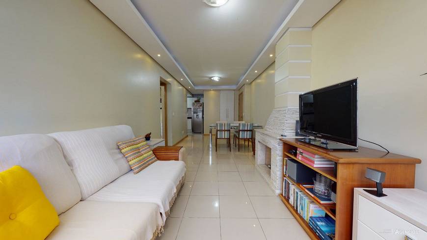 Foto 2 de Apartamento com 2 Quartos à venda, 60m² em Boa Vista, Porto Alegre