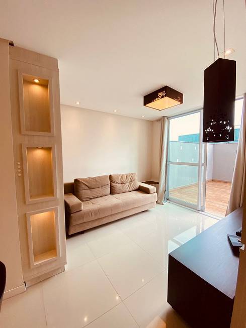 Foto 1 de Apartamento com 2 Quartos para alugar, 103m² em Centro, Balneário Camboriú
