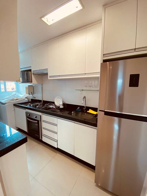 Foto 4 de Apartamento com 2 Quartos para alugar, 103m² em Centro, Balneário Camboriú