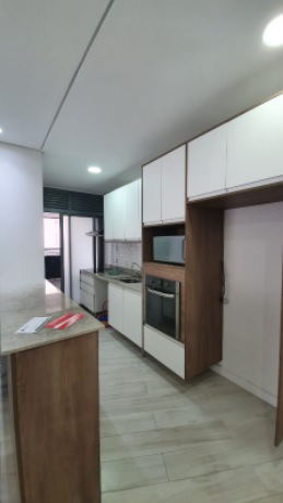 Foto 4 de Apartamento com 2 Quartos para alugar, 84m² em Indianópolis, São Paulo