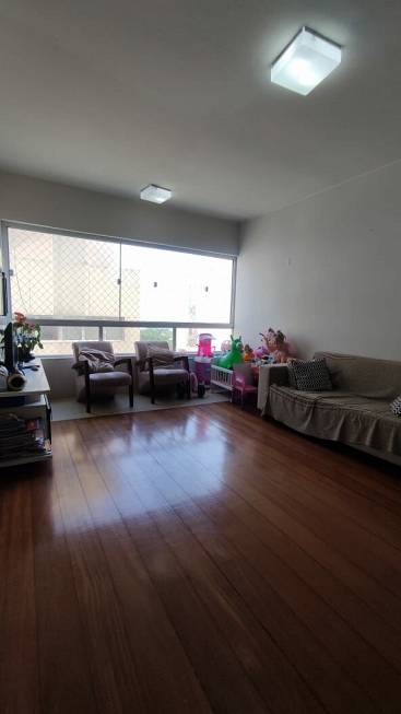 Foto 1 de Apartamento com 2 Quartos à venda, 110m² em Pituba, Salvador