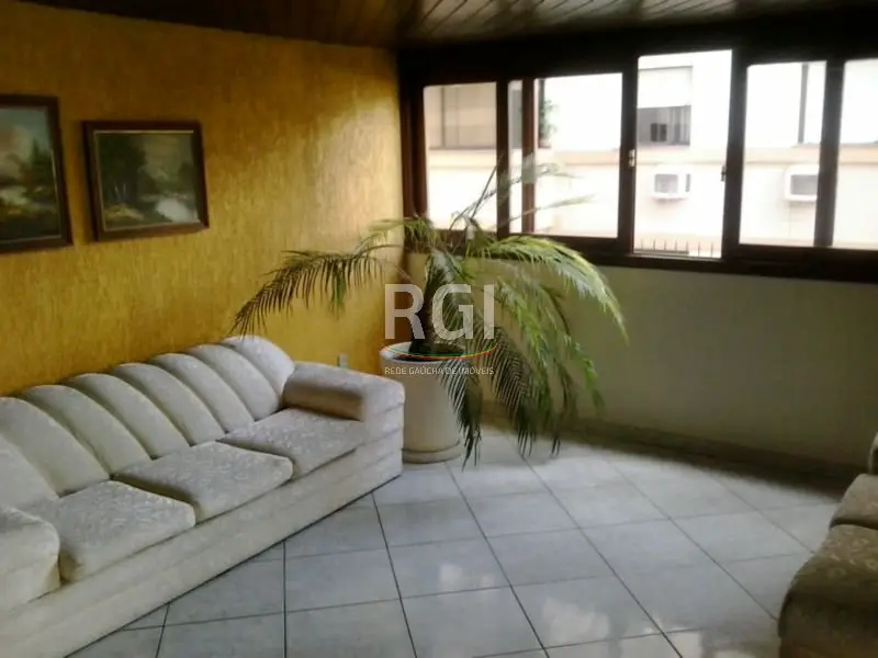 Foto 1 de Apartamento com 2 Quartos à venda, 70m² em Vila Ipiranga, Porto Alegre