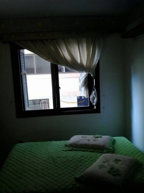 Foto 5 de Apartamento com 2 Quartos à venda, 70m² em Vila Ipiranga, Porto Alegre
