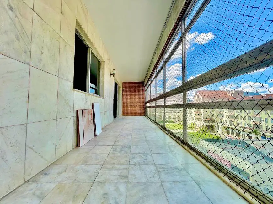Foto 3 de Apartamento com 3 Quartos à venda, 127m² em Alto, Teresópolis