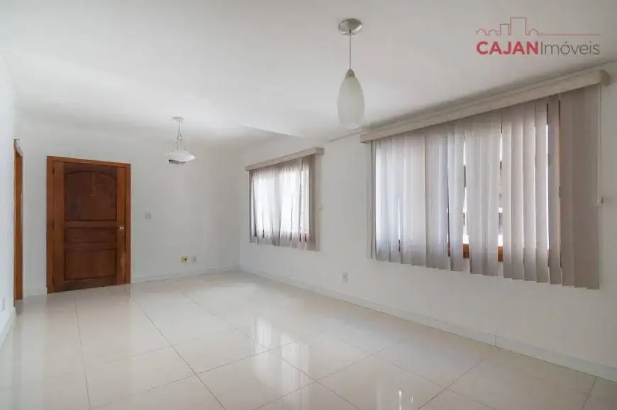 Foto 1 de Apartamento com 3 Quartos à venda, 102m² em Farroupilha, Porto Alegre