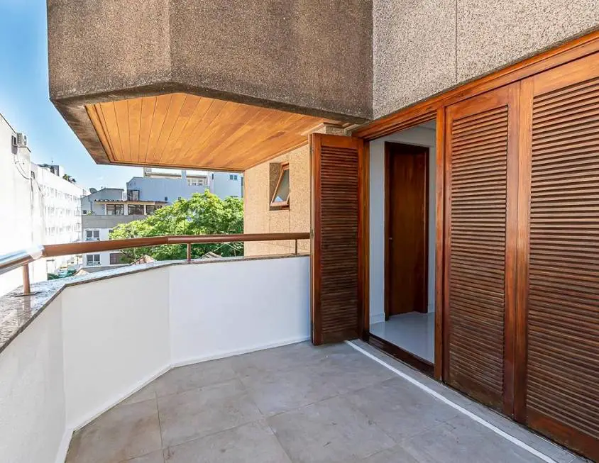 Foto 1 de Apartamento com 3 Quartos à venda, 102m² em Farroupilha, Porto Alegre