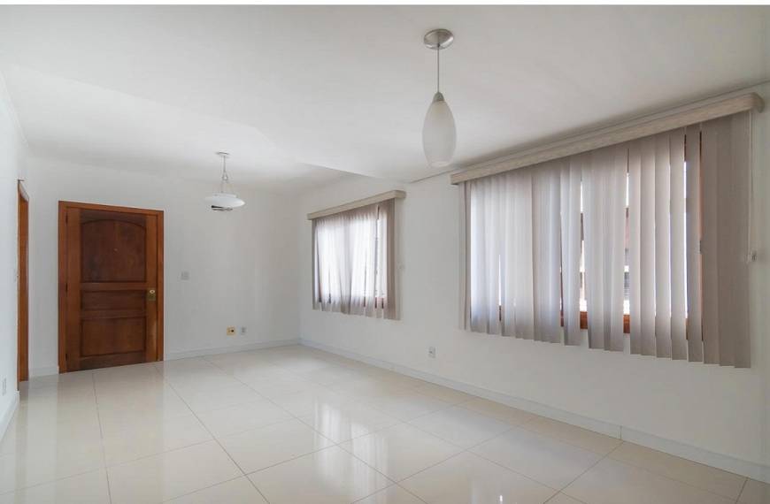 Foto 2 de Apartamento com 3 Quartos à venda, 102m² em Farroupilha, Porto Alegre