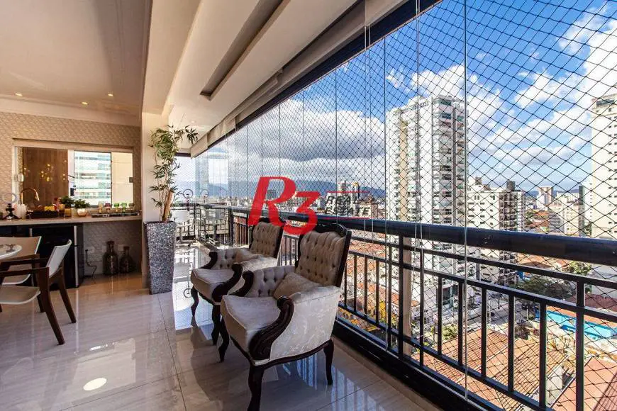 Foto 3 de Apartamento com 3 Quartos à venda, 200m² em Gonzaga, Santos