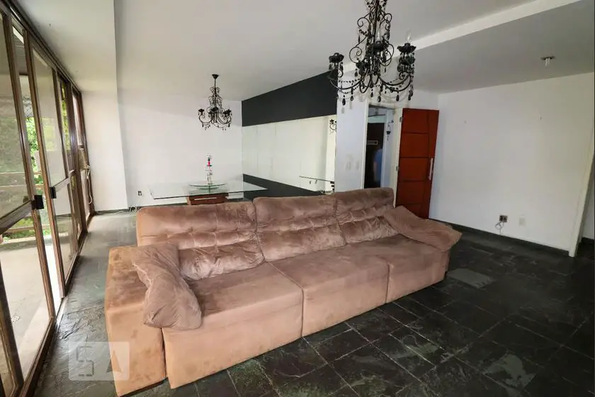 Foto 2 de Apartamento com 3 Quartos para alugar, 148m² em Grajaú, Rio de Janeiro