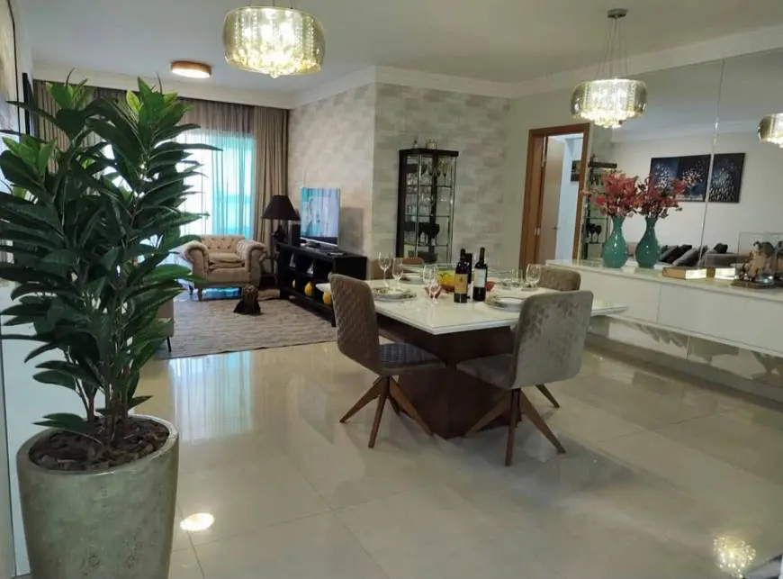 Foto 2 de Apartamento com 3 Quartos à venda, 137m² em Nossa Senhora Aparecida, Uberlândia