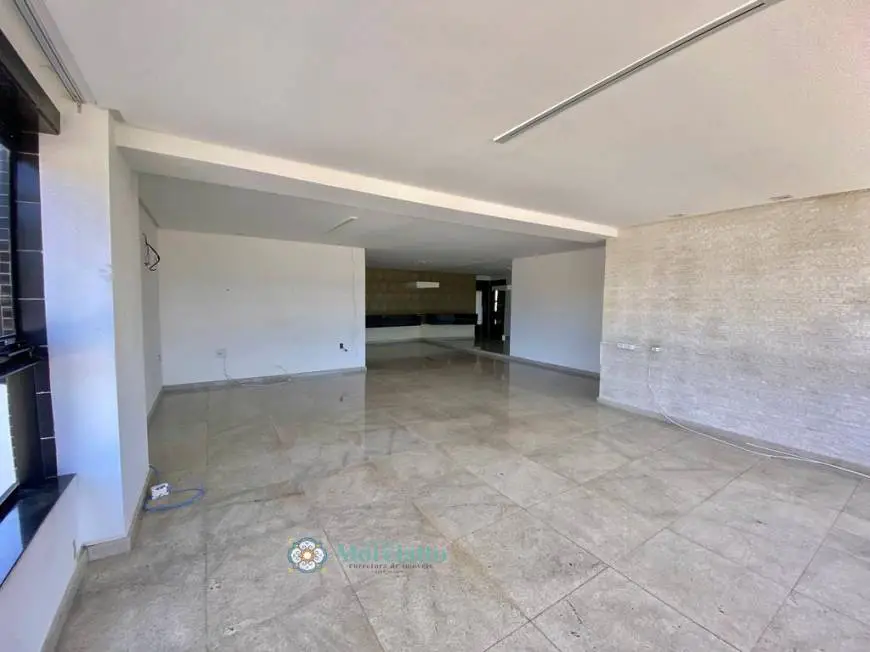 Foto 4 de Apartamento com 3 Quartos à venda, 160m² em Ponta Verde, Maceió