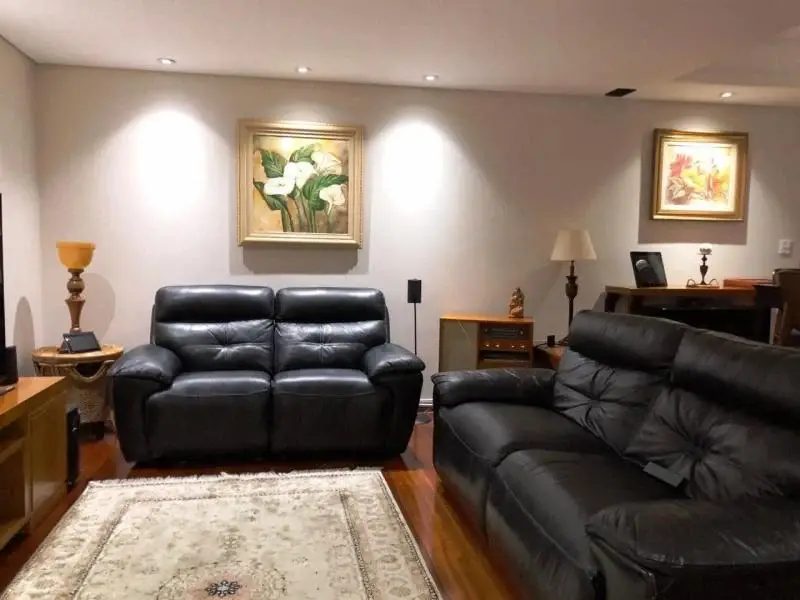 Foto 2 de Apartamento com 4 Quartos para alugar, 199m² em Cabral, Curitiba