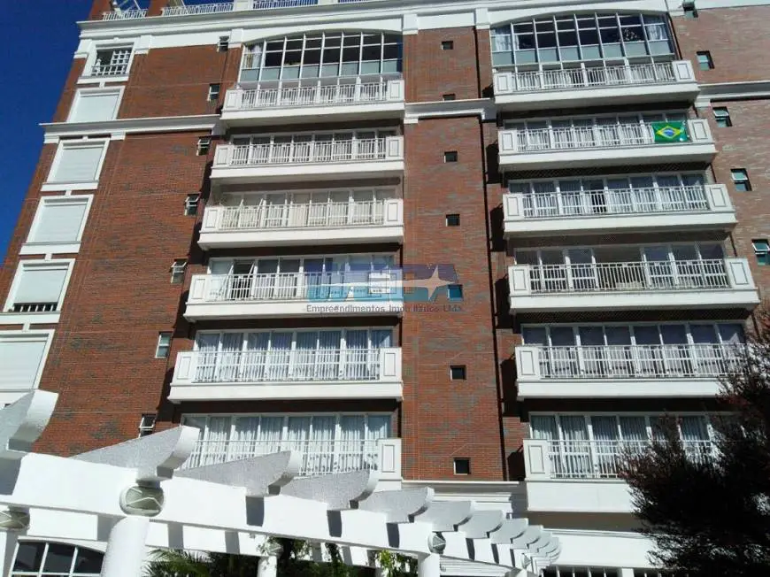 Foto 1 de Apartamento com 4 Quartos para alugar, 254m² em Hugo Lange, Curitiba