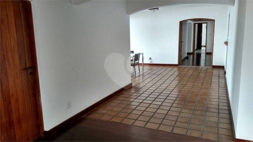 Foto 2 de Apartamento com 4 Quartos à venda, 382m² em Jardim Apipema, Salvador