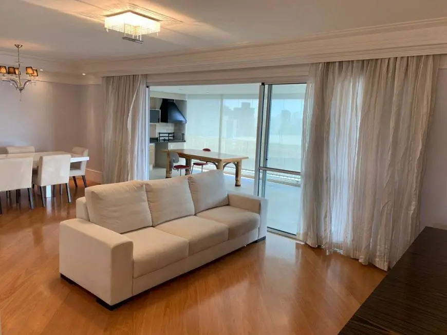 Foto 1 de Apartamento com 4 Quartos para alugar, 222m² em Vila Clementino, São Paulo