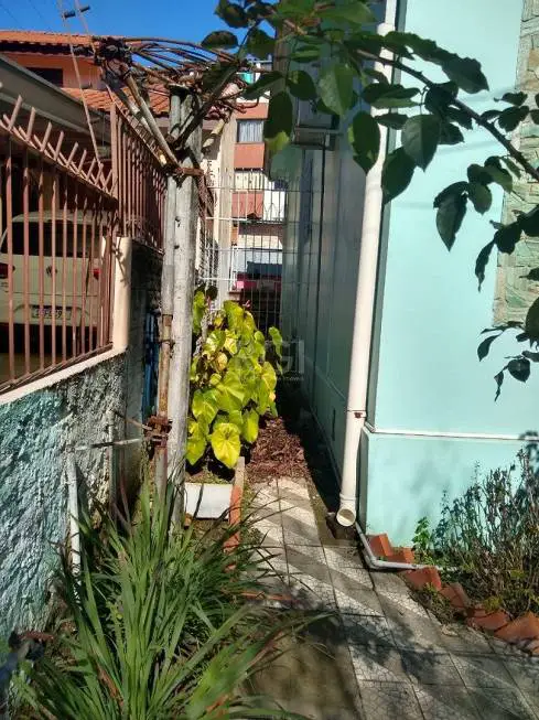 Foto 4 de Casa com 2 Quartos à venda, 165m² em Menino Deus, Porto Alegre