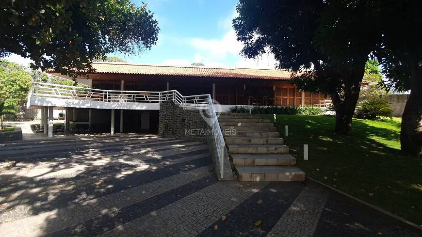 Foto 1 de Casa com 4 Quartos para alugar, 450m² em Planalto, Teresina