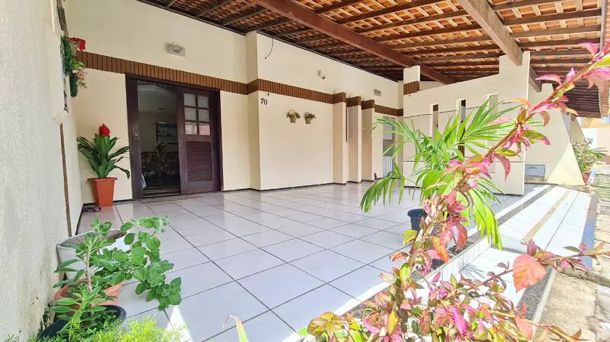 Foto 1 de Casa de Condomínio com 3 Quartos para alugar, 200m² em Jardim Eldorado, São Luís