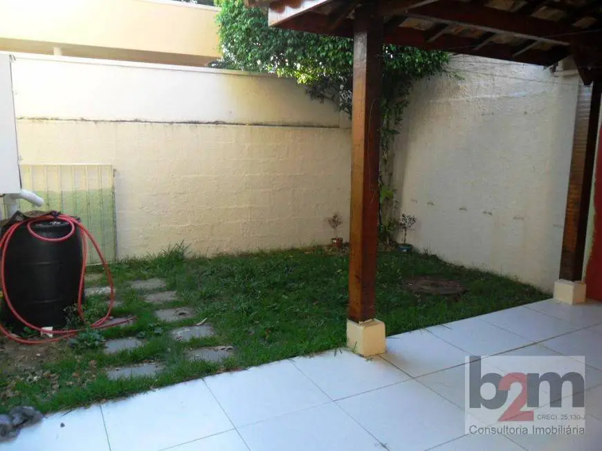 Foto 1 de Casa de Condomínio com 3 Quartos para alugar, 210m² em Vila São Silvestre, São Paulo