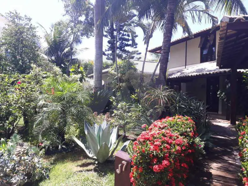Foto 2 de Casa de Condomínio com 4 Quartos à venda, 260m² em Piratininga, Niterói