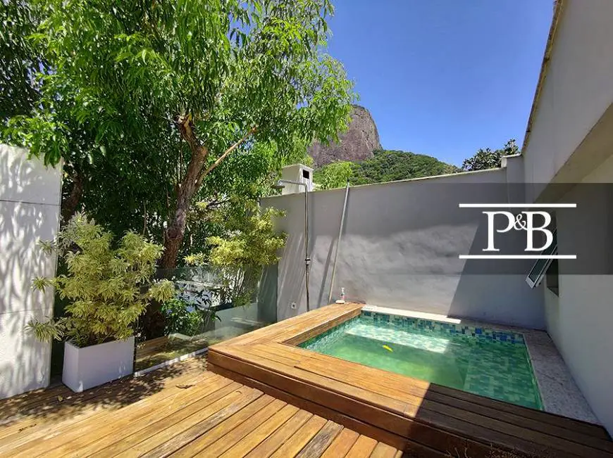 Foto 2 de Cobertura com 3 Quartos para alugar, 200m² em Leblon, Rio de Janeiro
