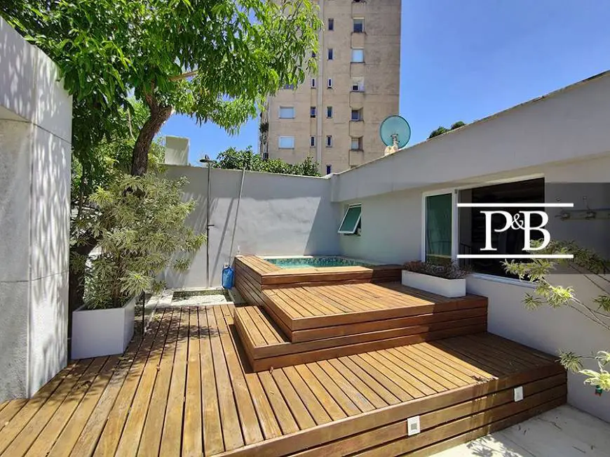 Foto 3 de Cobertura com 3 Quartos para alugar, 200m² em Leblon, Rio de Janeiro