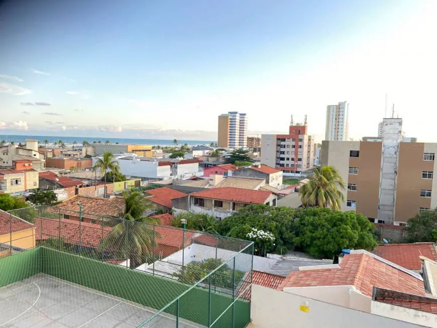 Foto 5 de Apartamento com 2 Quartos à venda, 95m² em Atalaia, Aracaju