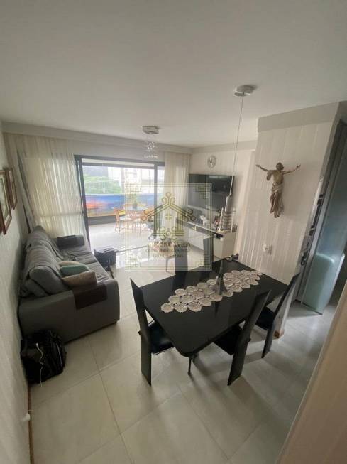 Foto 4 de Apartamento com 2 Quartos à venda, 70m² em Barra, Salvador