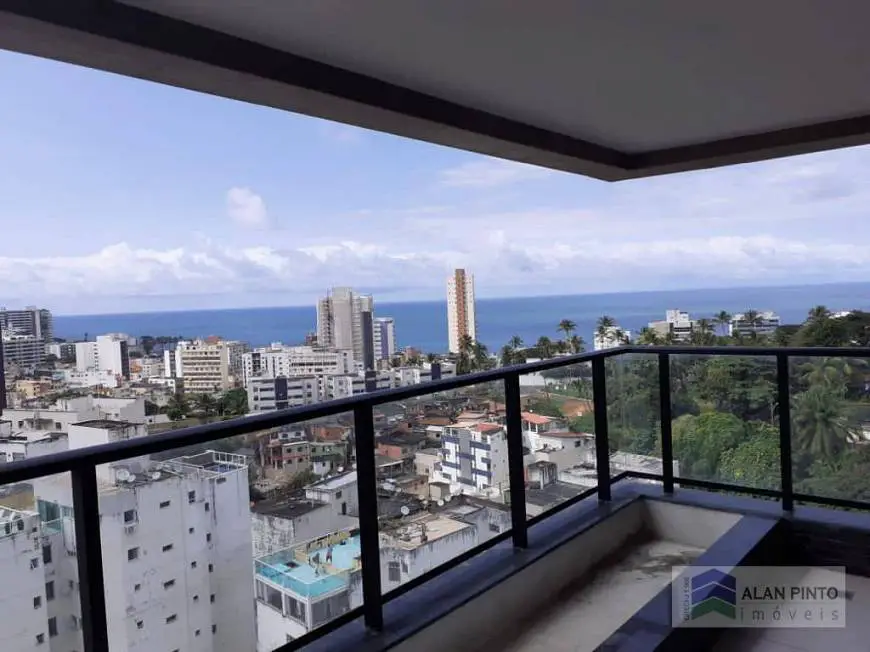 Foto 1 de Apartamento com 2 Quartos à venda, 72m² em Barra, Salvador