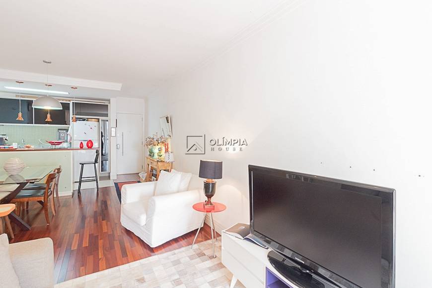 Foto 5 de Apartamento com 2 Quartos para alugar, 76m² em Bela Vista, São Paulo