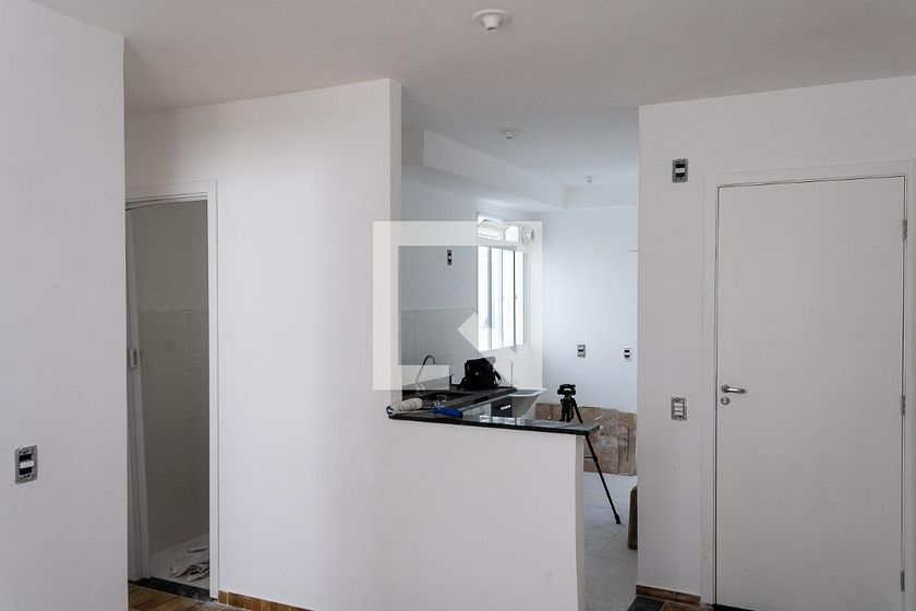 Foto 3 de Apartamento com 2 Quartos para alugar, 48m² em Campo Grande, Rio de Janeiro