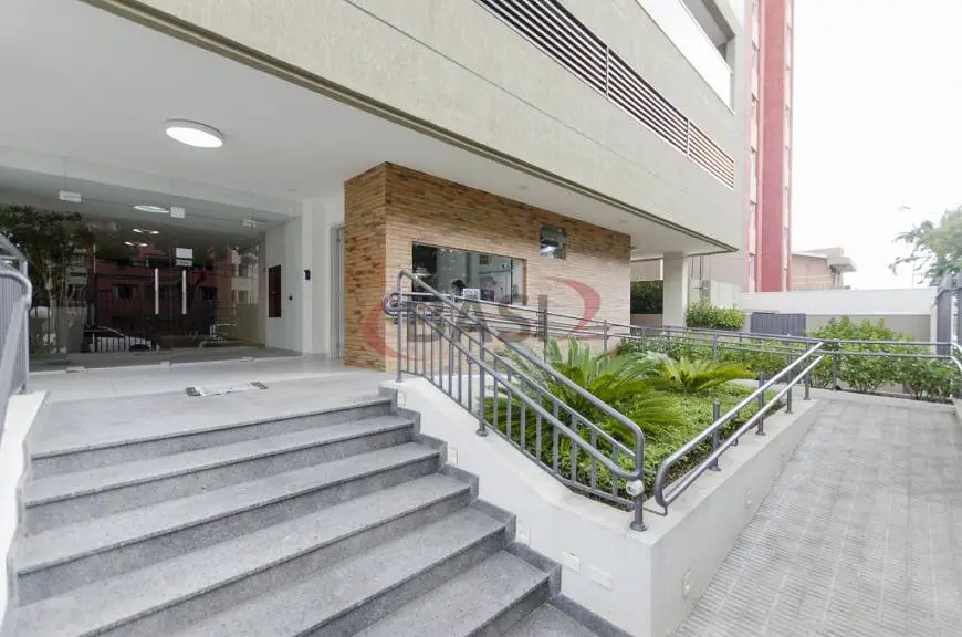 Foto 3 de Apartamento com 2 Quartos à venda, 53m² em Capão Raso, Curitiba