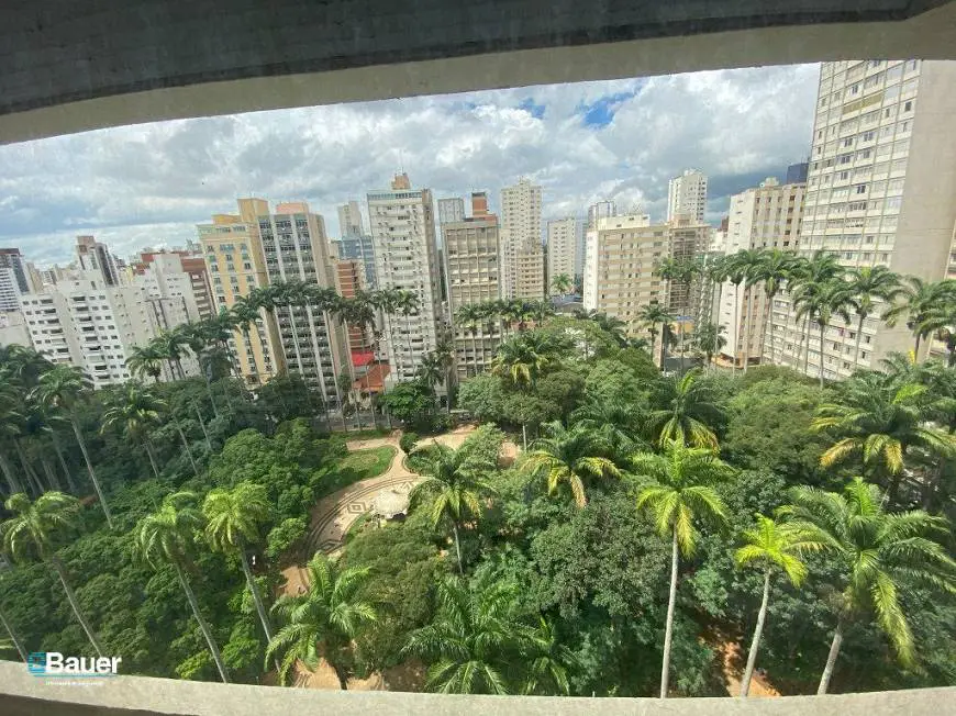 Foto 2 de Apartamento com 2 Quartos à venda, 107m² em Centro, Campinas